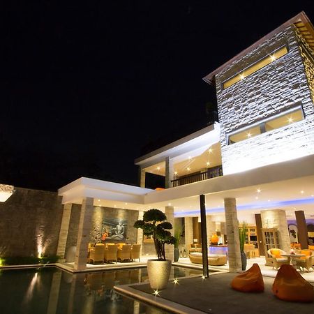 Puri Ratu Jimbaran Villa Exterior photo