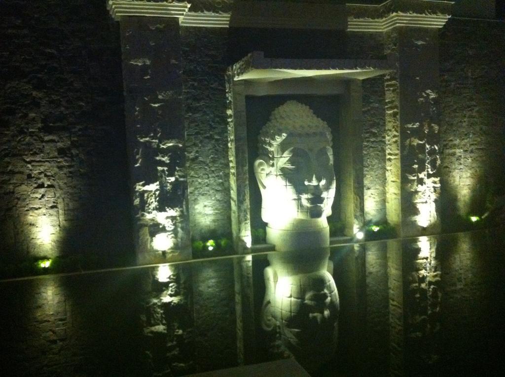 Puri Ratu Jimbaran Villa Exterior photo