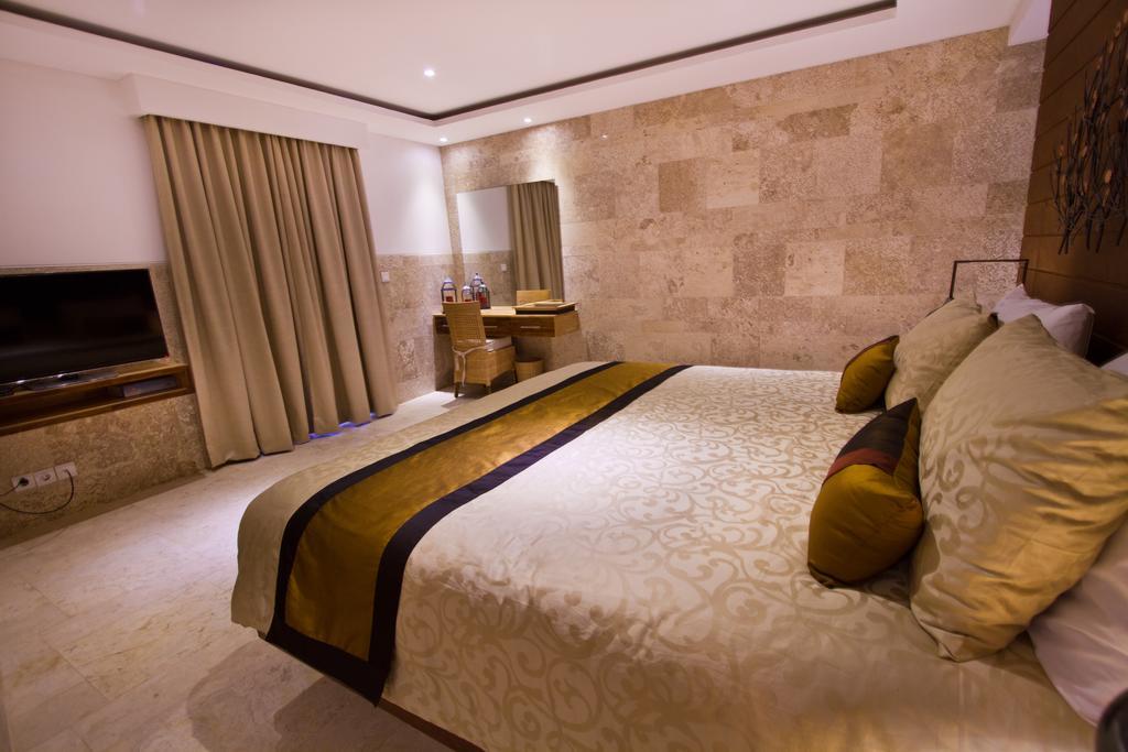 Puri Ratu Jimbaran Villa Exterior photo